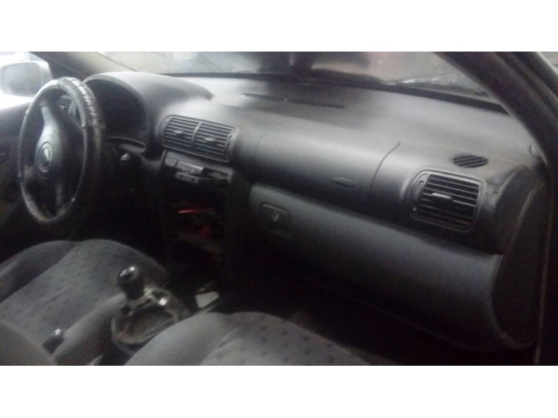 seat toledo (1m2) del año 1999