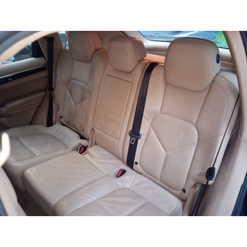 porsche cayenne (typ 92aa) del año 2011