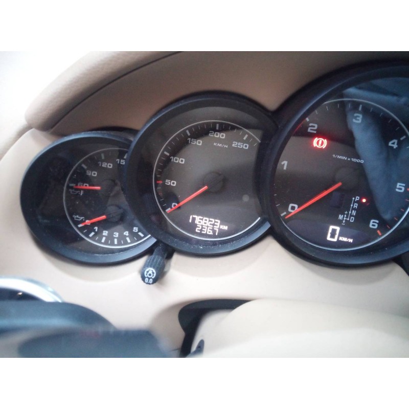 porsche cayenne (typ 92aa) del año 2011