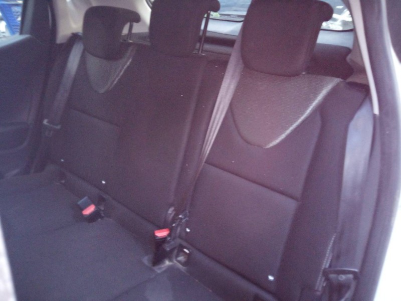 renault clio iv del año 2012