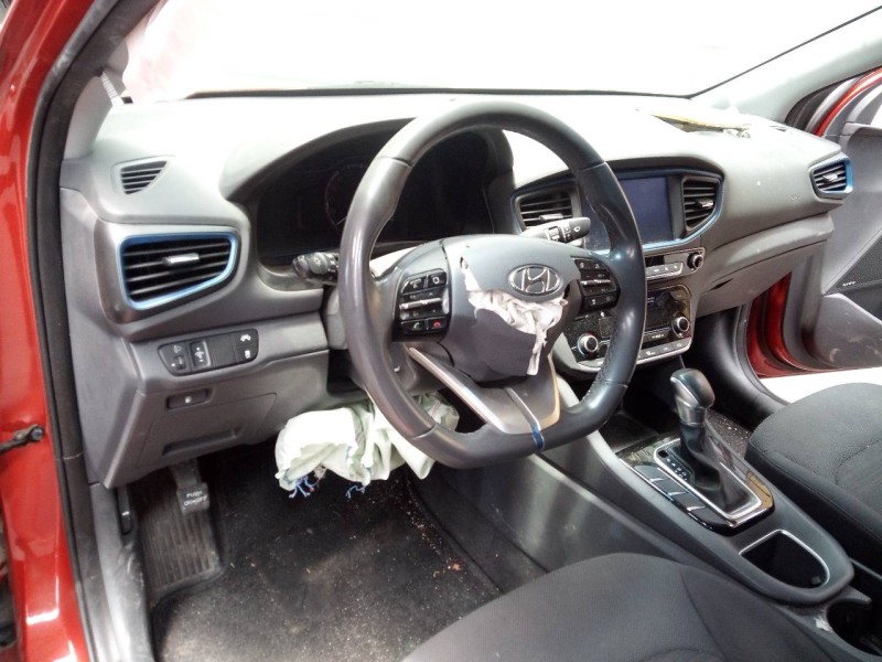 hyundai ioniq del año 2017