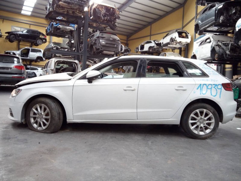 audi a3 sportback (8va) del año 2014