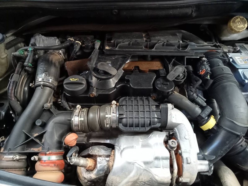 peugeot 2008 (--.2013) del año 2013