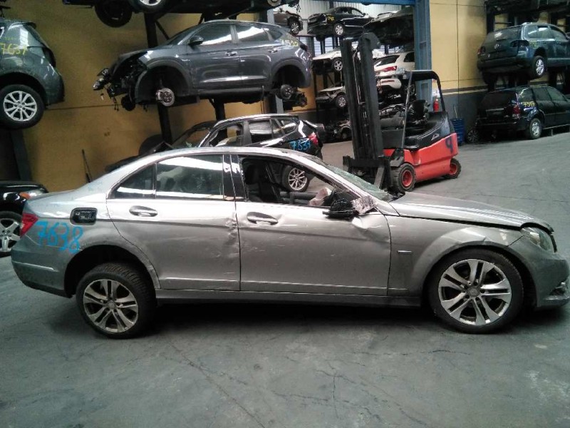mercedes-benz clase c (w204) berlina del año 2012