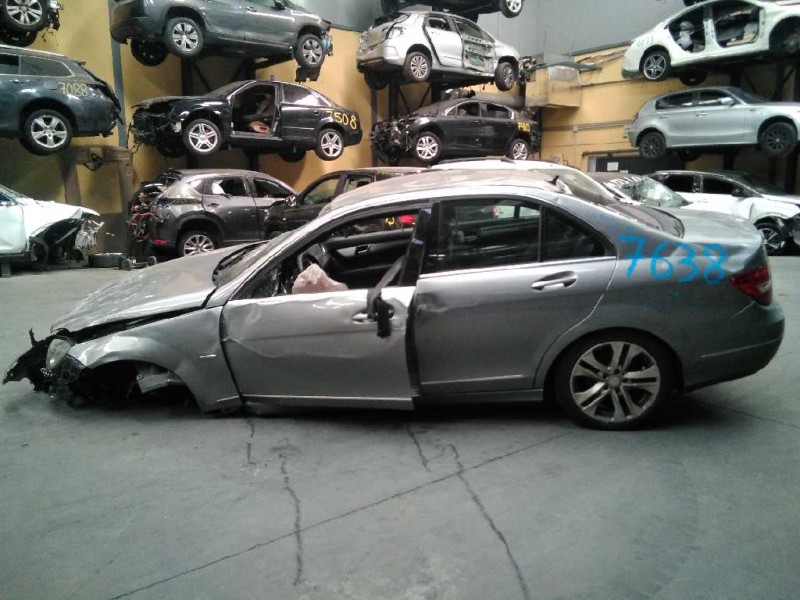 mercedes-benz clase c (w204) berlina del año 2012