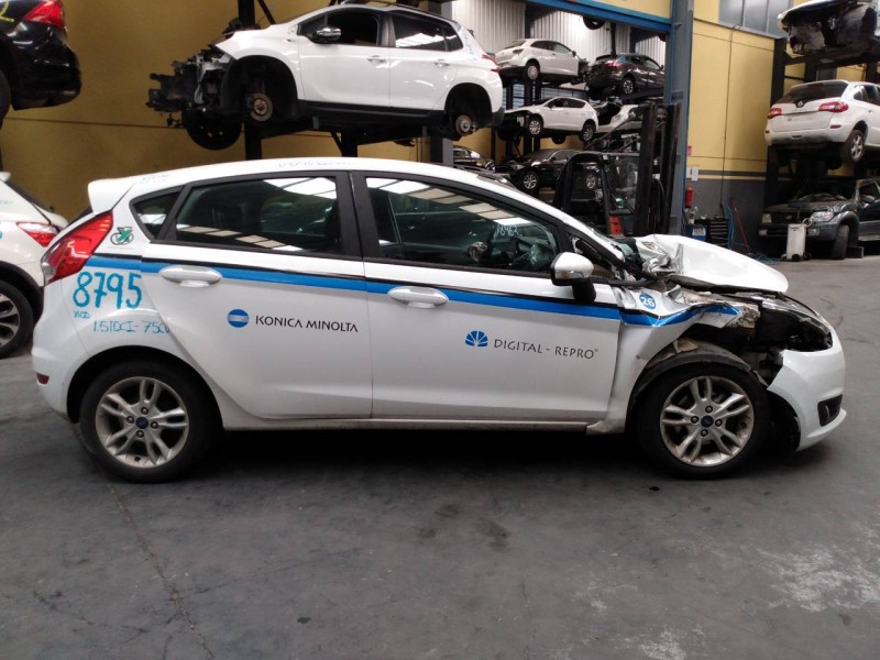 ford fiesta (ccn) del año 2012