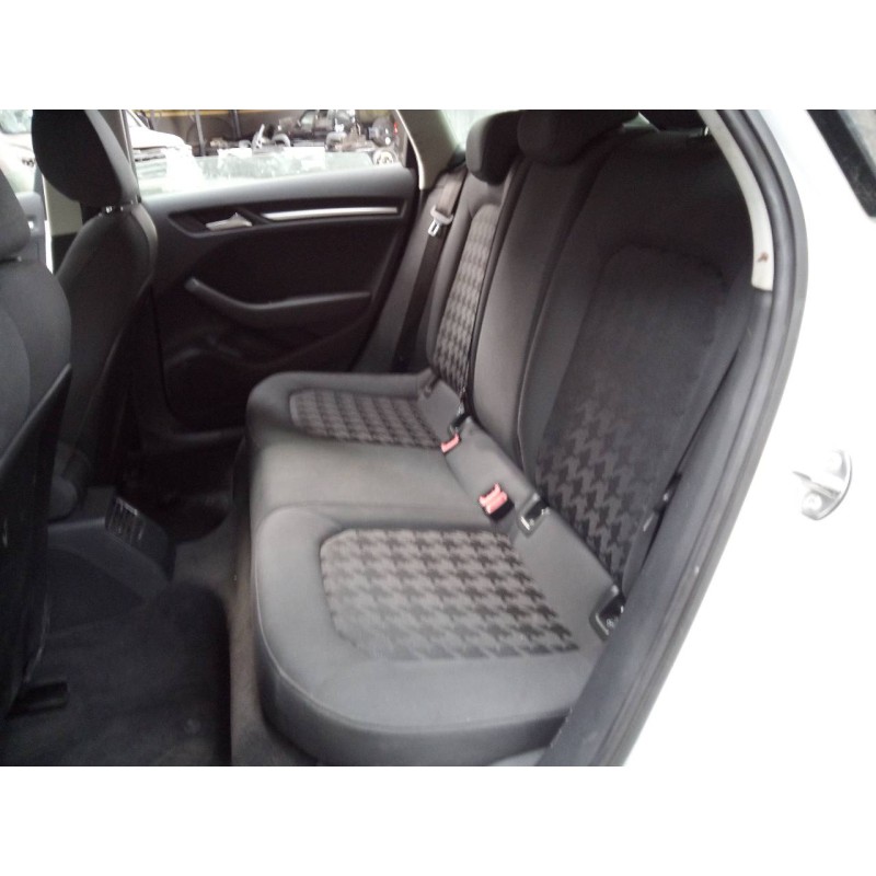 audi a3 sportback (8va) del año 2014