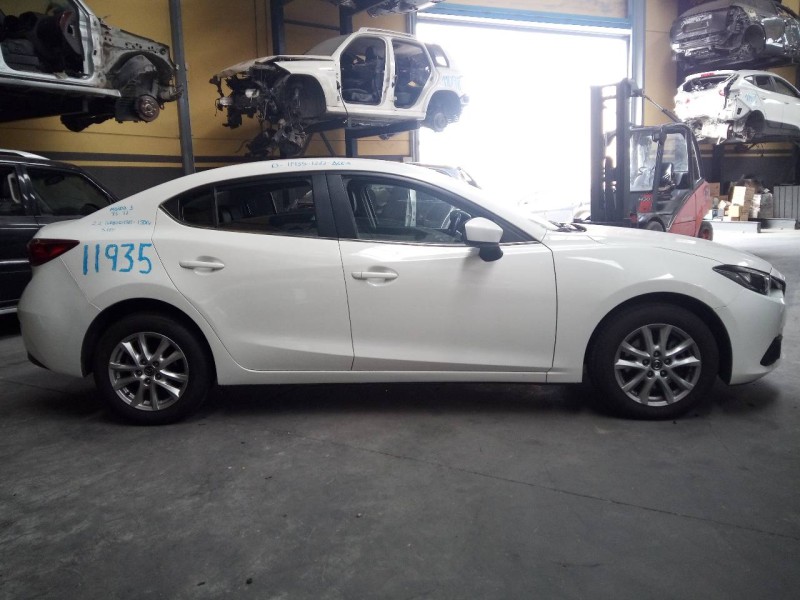mazda 3 lim. () del año 2015