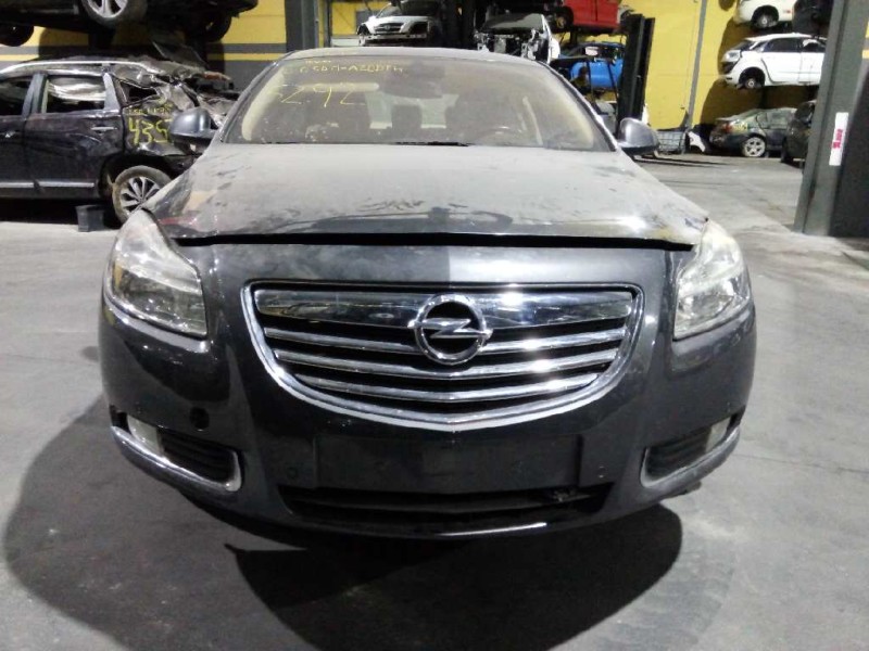 opel insignia berlina del año 2009