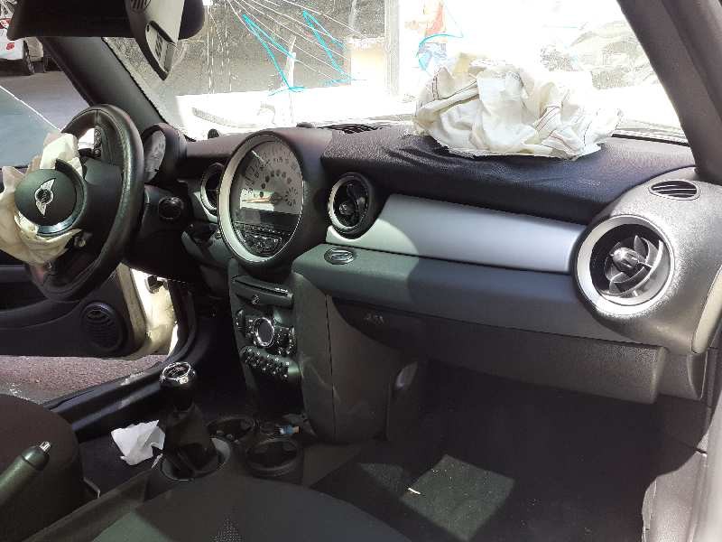 bmw mini (r56) del año 2012