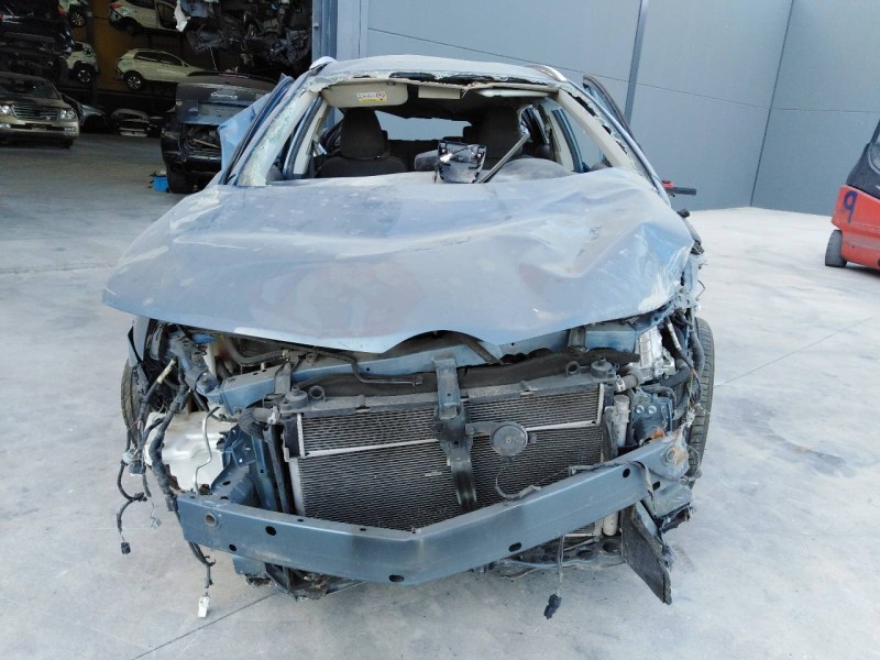 toyota auris touring sports (e18) del año 2018