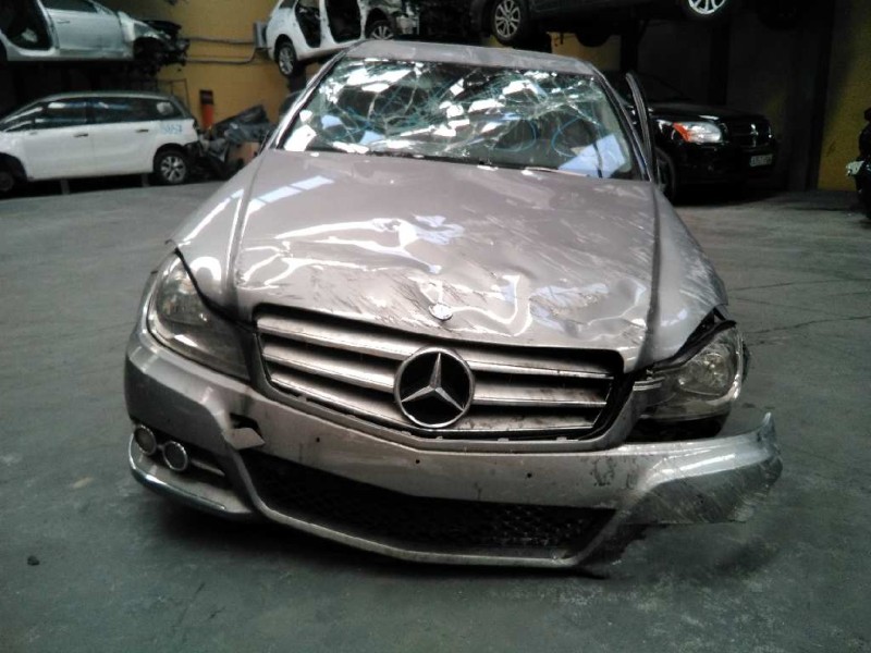 mercedes-benz clase c (w204) berlina del año 2012