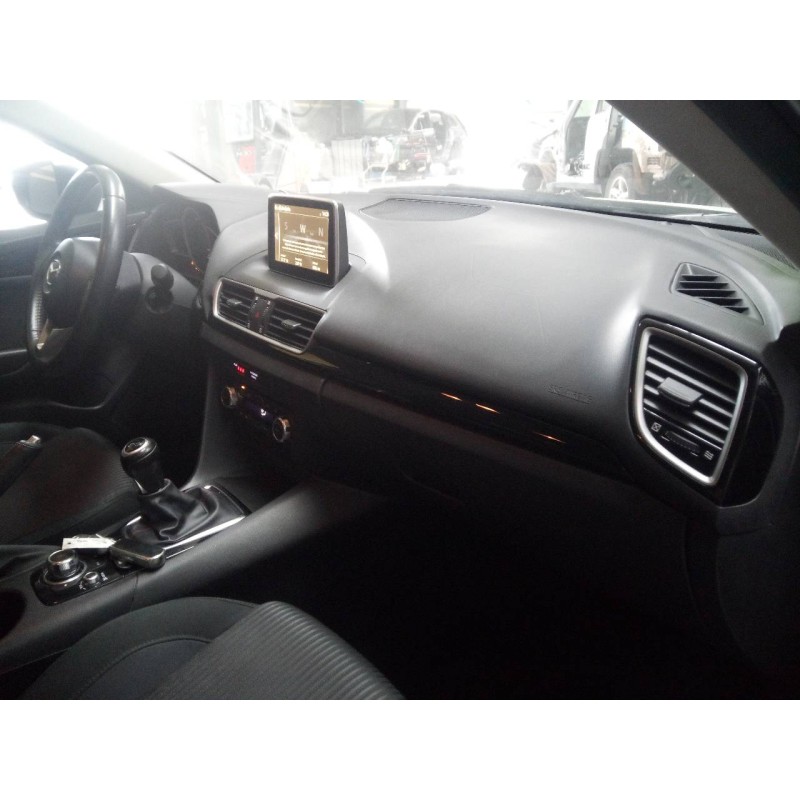 mazda 3 lim. () del año 2015