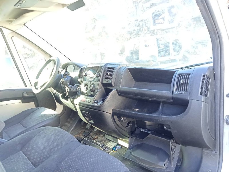 peugeot boxer combi del año 2015