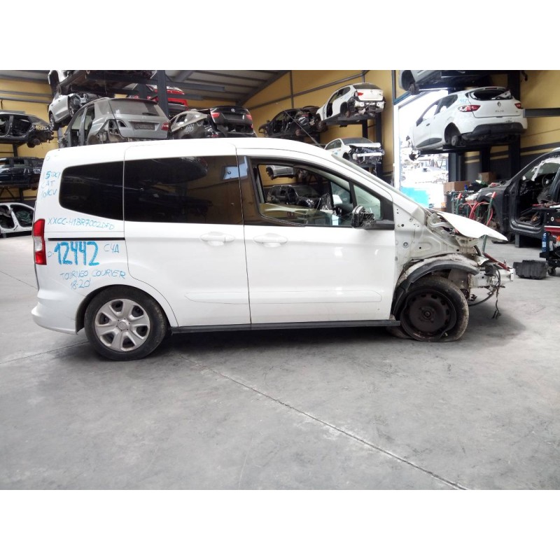 ford tourneo courier (c4a) del año 2019