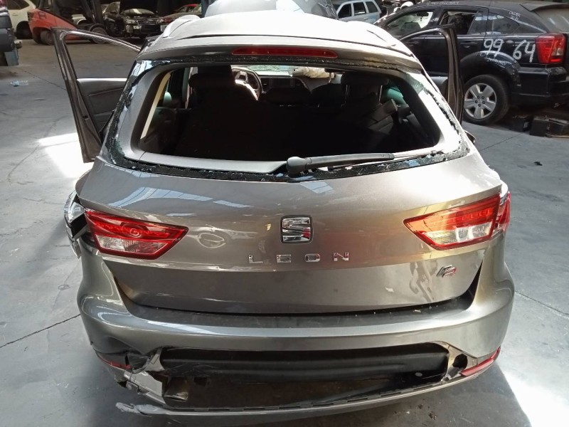 seat leon st (5f8) del año 2016