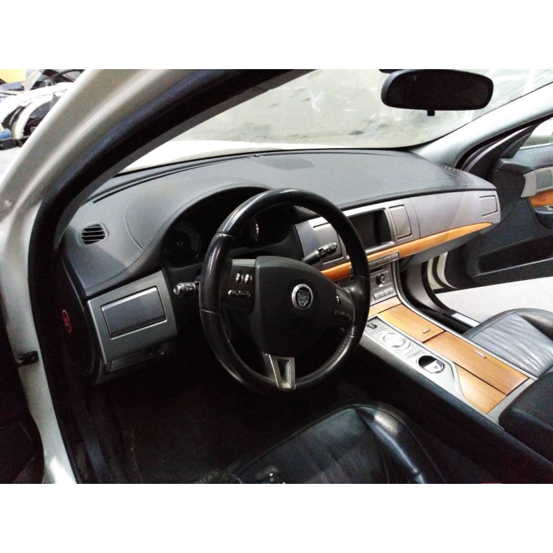 jaguar xf del año 2008