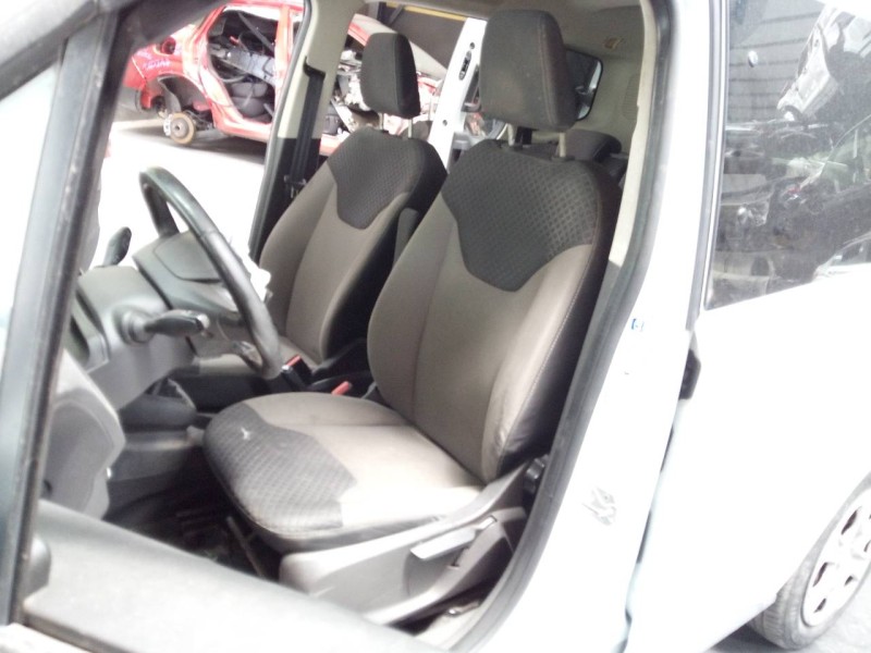 ford tourneo courier (c4a) del año 2019