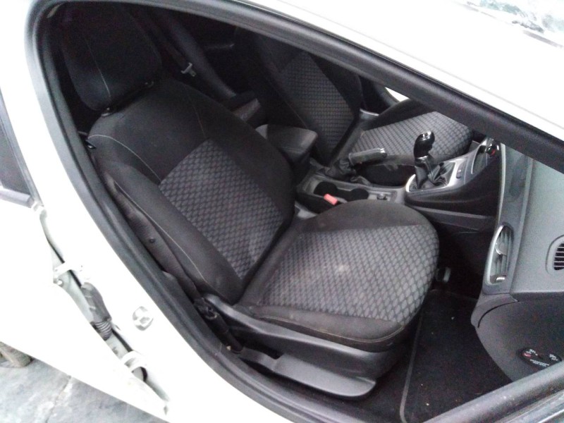 opel astra k lim. 5türig del año 2017