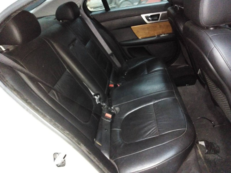 jaguar xf del año 2008