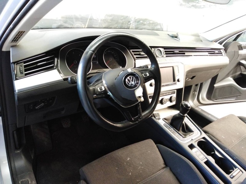 volkswagen passat lim. (3g2) del año 2018