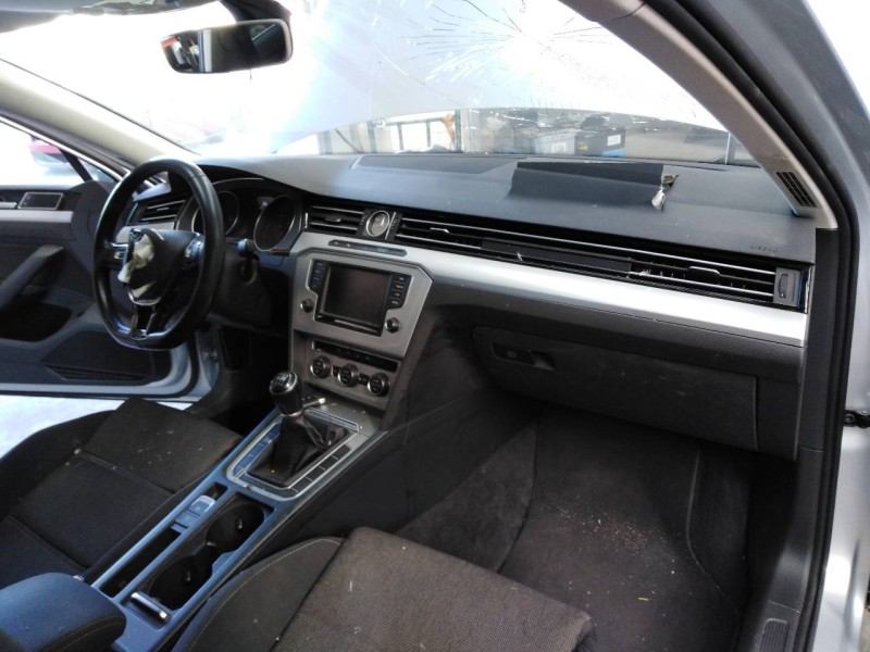 volkswagen passat lim. (3g2) del año 2018