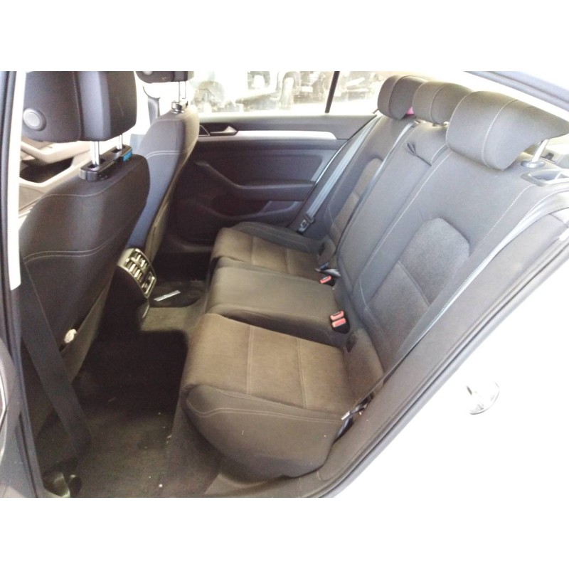 volkswagen passat lim. (3g2) del año 2018