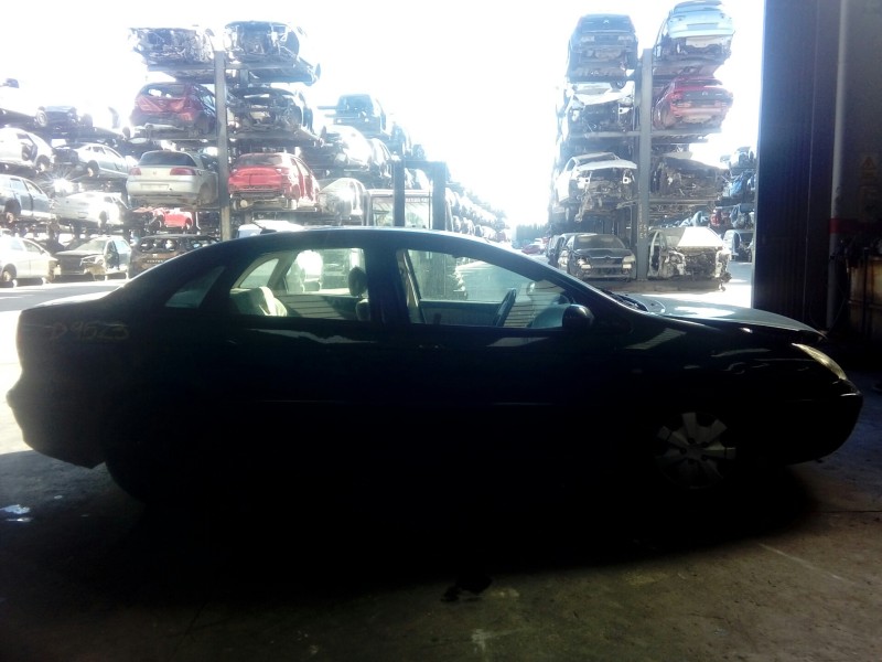 citroën c5 berlina del año 2001