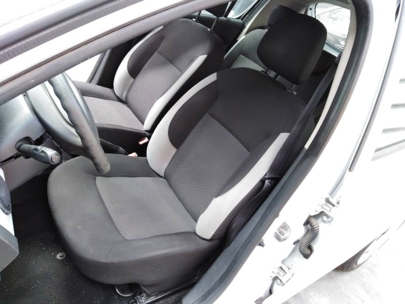 dacia sandero del año 2014