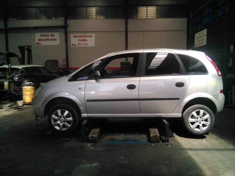 opel meriva del año 2005