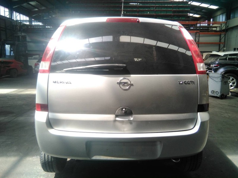 opel meriva del año 2005