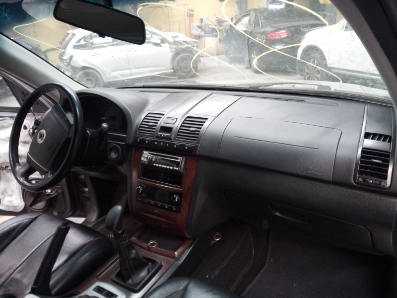 ssangyong rexton del año 2003