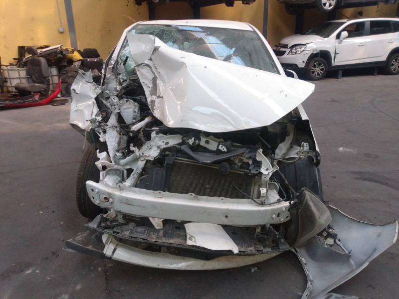 toyota yaris del año 2016