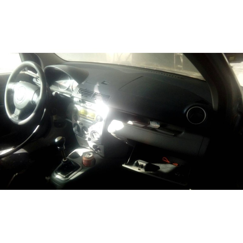 mazda 2 berlina (dy) del año 3970