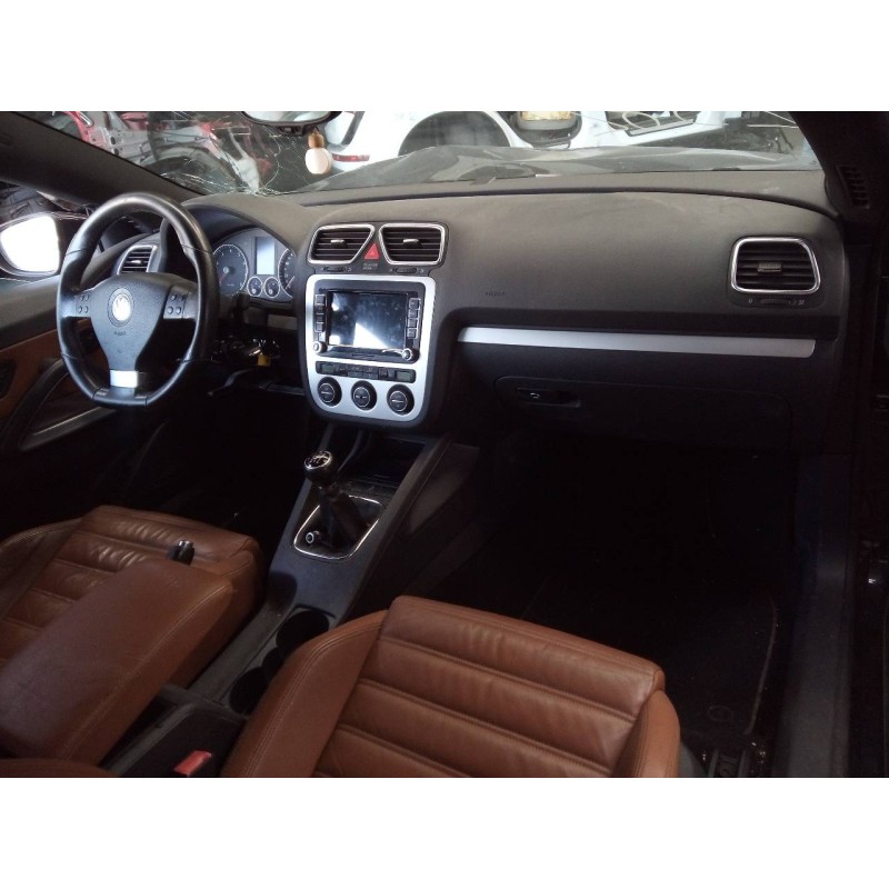 volkswagen scirocco (137) del año 2009