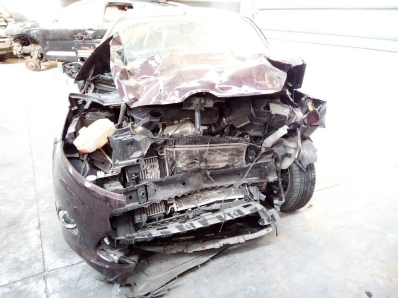 ford fiesta (cb1) del año 2010