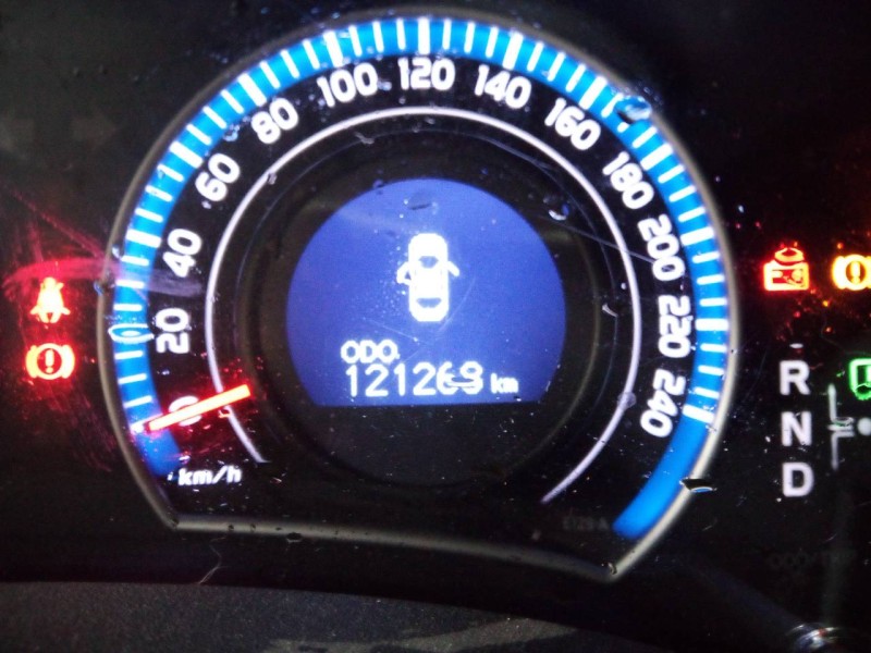 toyota auris del año 2011