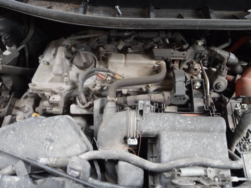 toyota auris del año 2011