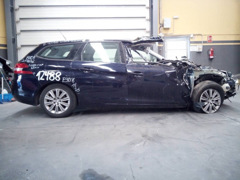 peugeot 308 sw del año 2017