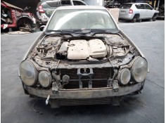 mercedes-benz clase e (w211) berlina del año 2005 2