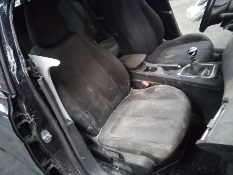 peugeot 308 sw del año 2017