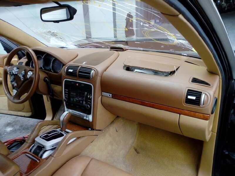 porsche cayenne (typ 9pa) del año 2002