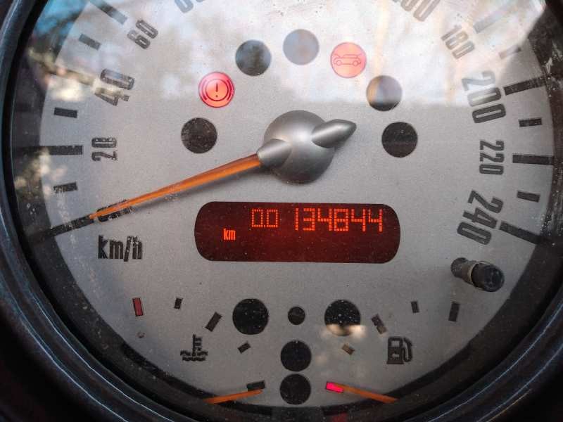 bmw mini (r50,r53) del año 2001