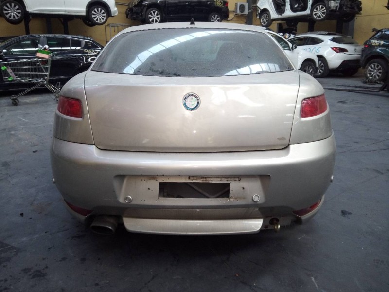 alfa romeo gt (125) del año 2004