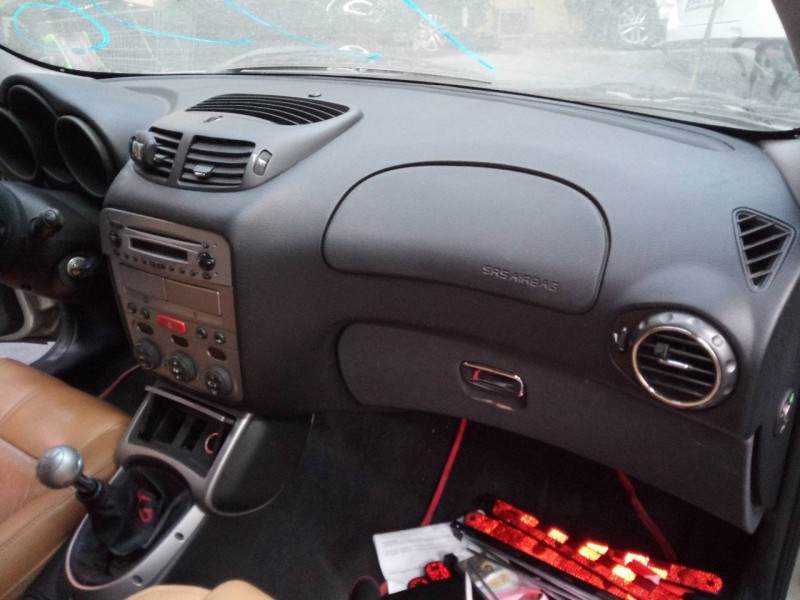 alfa romeo gt (125) del año 2004