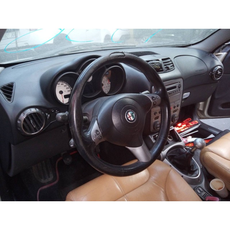 alfa romeo gt (125) del año 2004