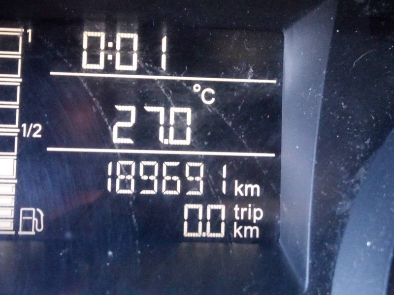 seat ibiza (6j5) del año 2013