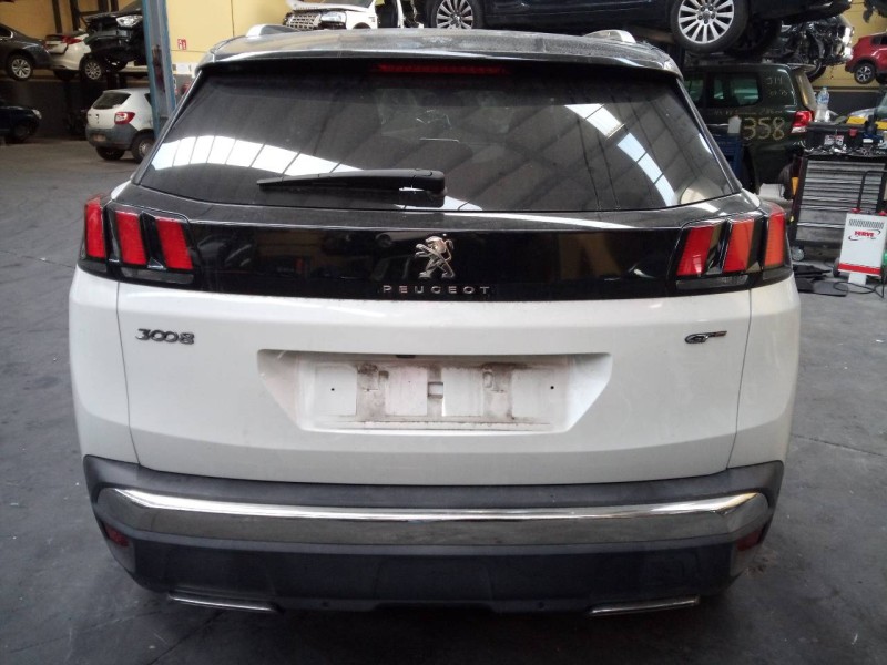 peugeot 3008 del año 2018