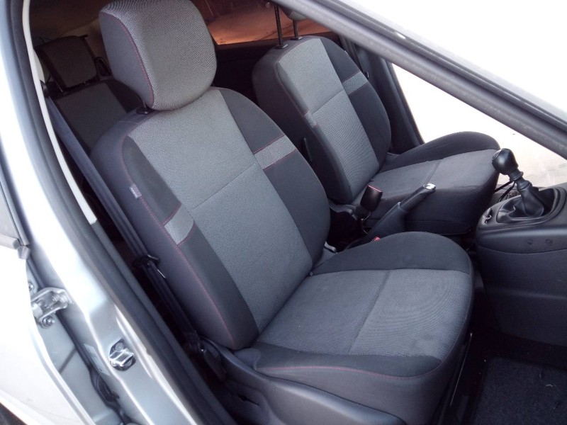 renault scenic iii del año 2015