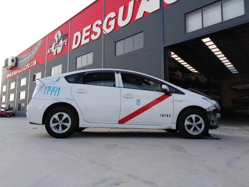 toyota prius (nhw30) del año 2014